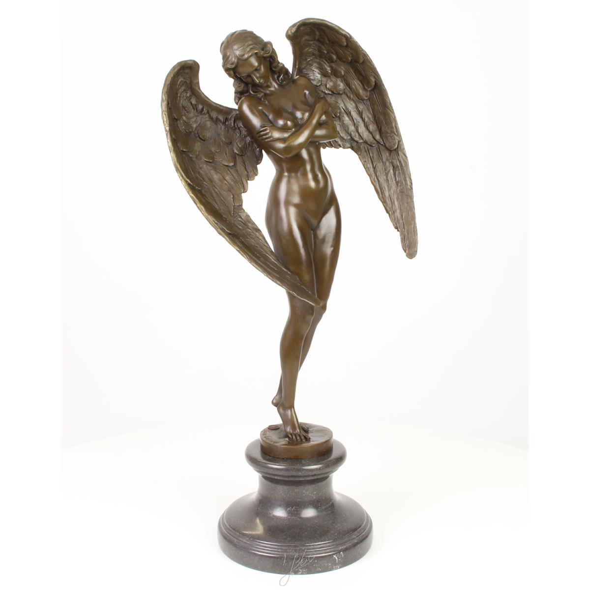 A BRONZE SCULPTURE OF THE WINGED NIGHT