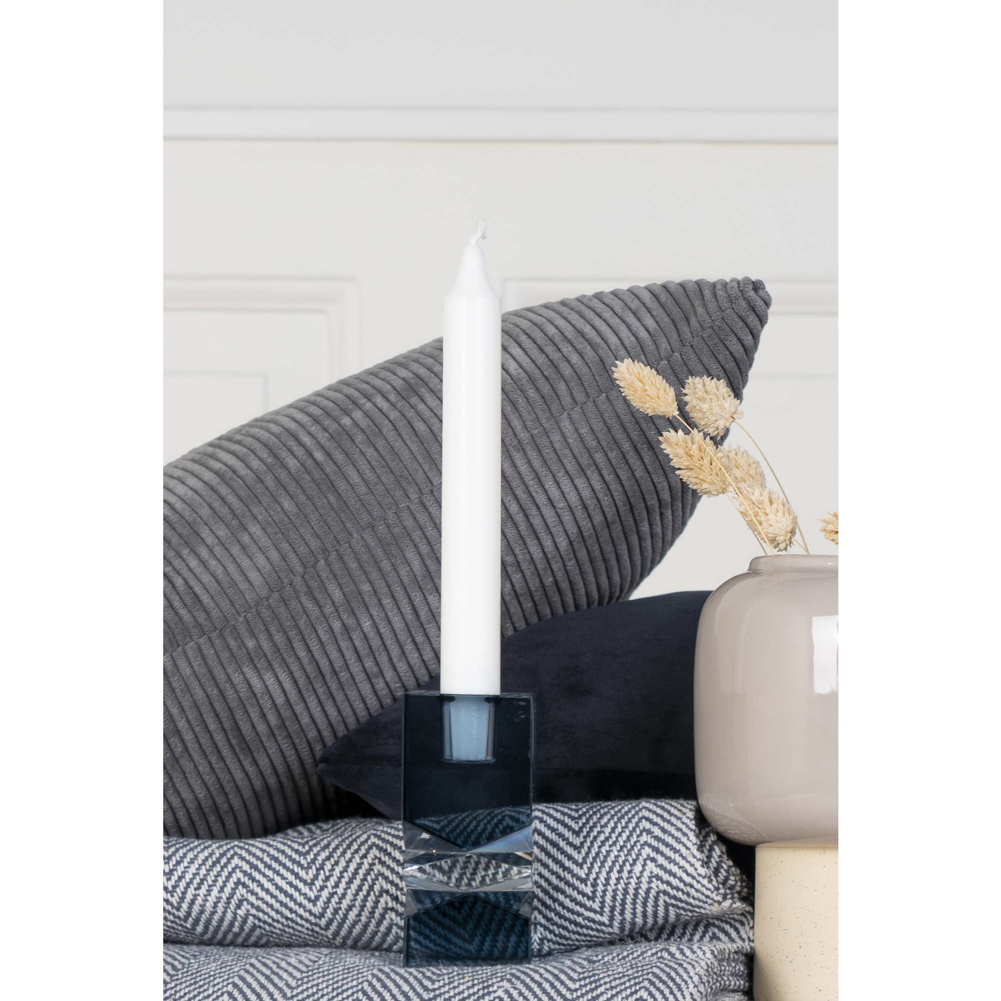 Mira Candle Holder - Candle holder in blue glass